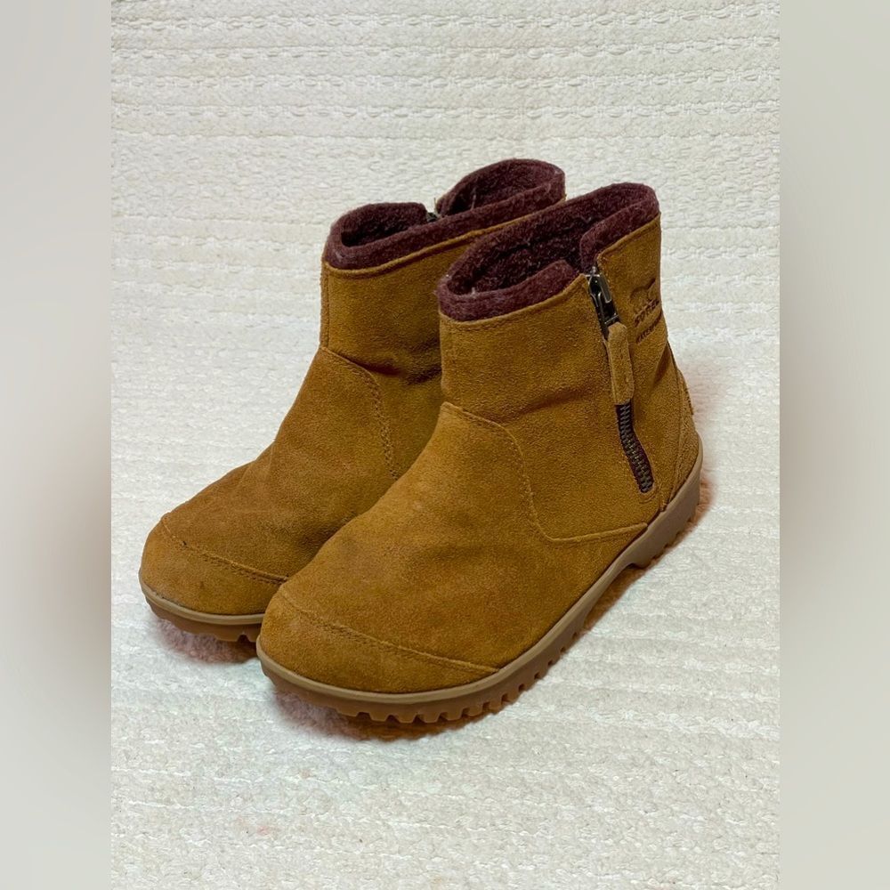 Sorel Meadow Zip Up ankle Boot tan suede size 7
